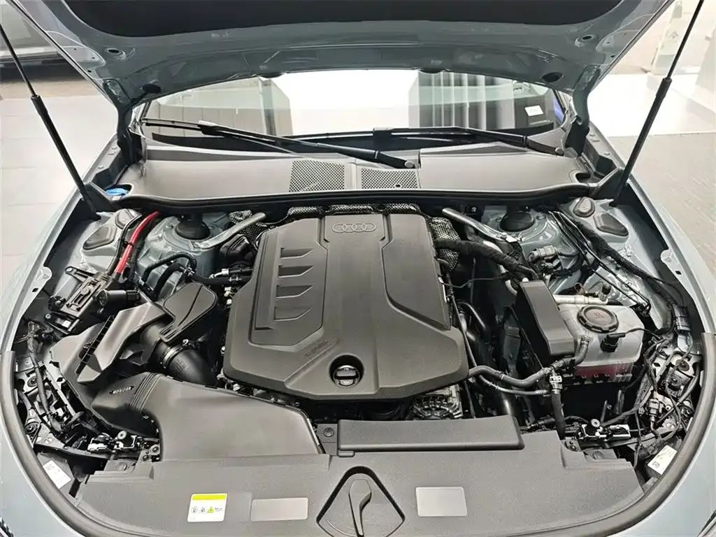 Audi A5L 2026 из CN, фото 5