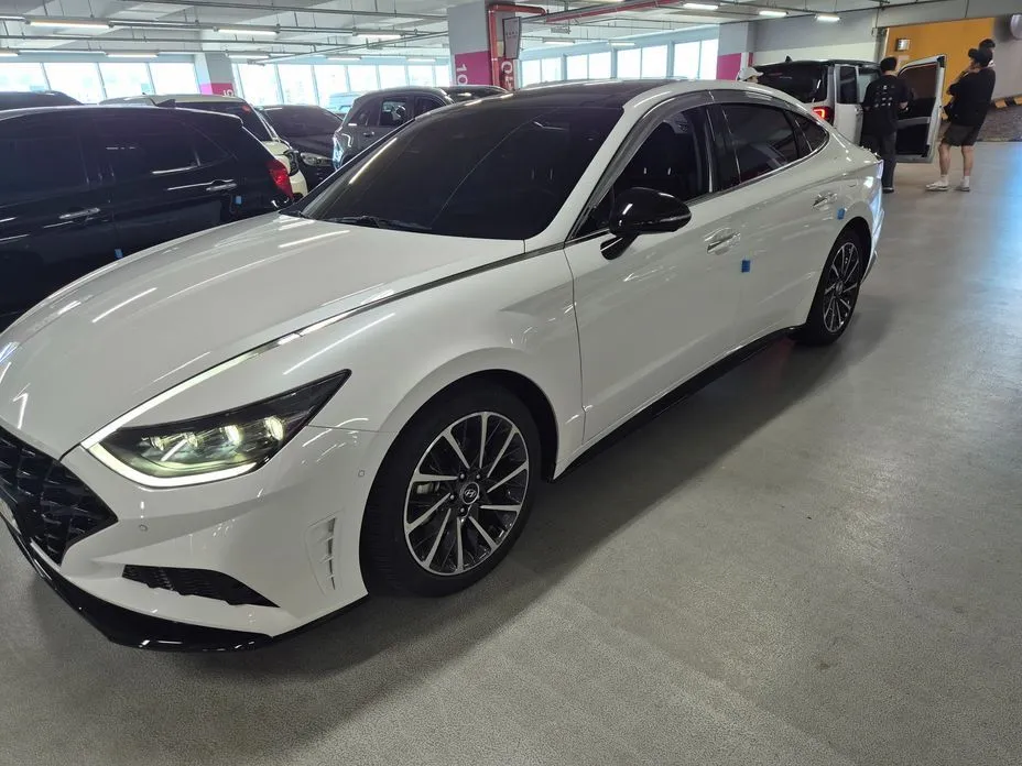 Hyundai Sonata 2022 из KR, фото 1