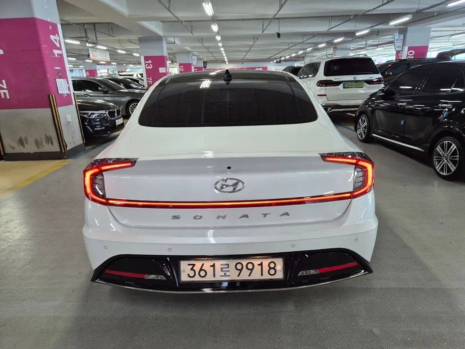 Hyundai Sonata 2022 из KR, фото 2