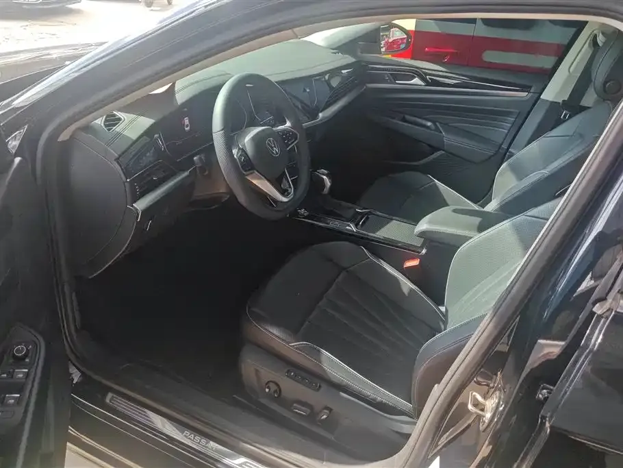 Volkswagen Passat — фото 8