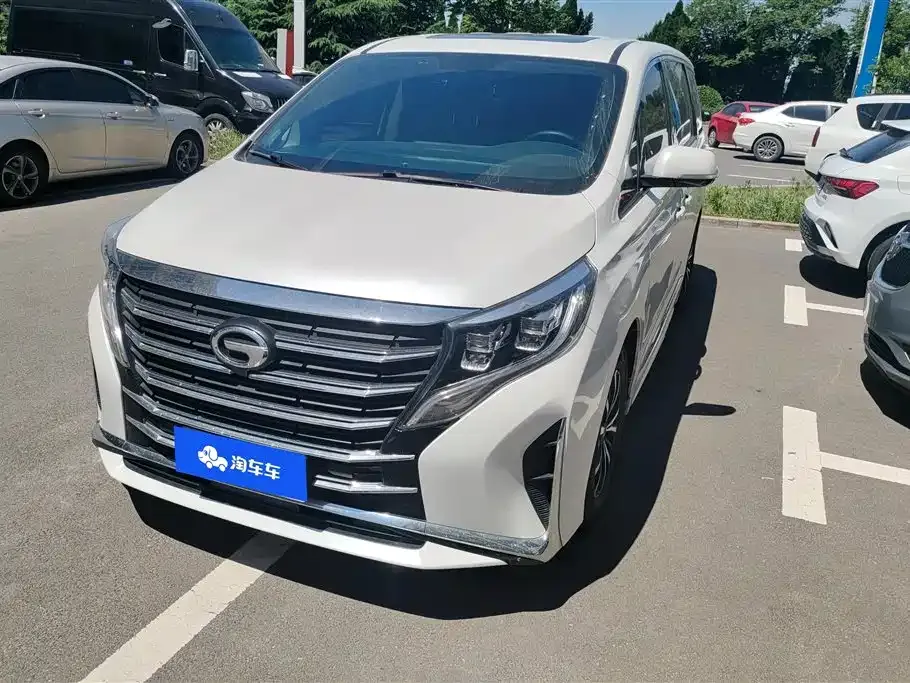 GAC Motor Trumpchi M8