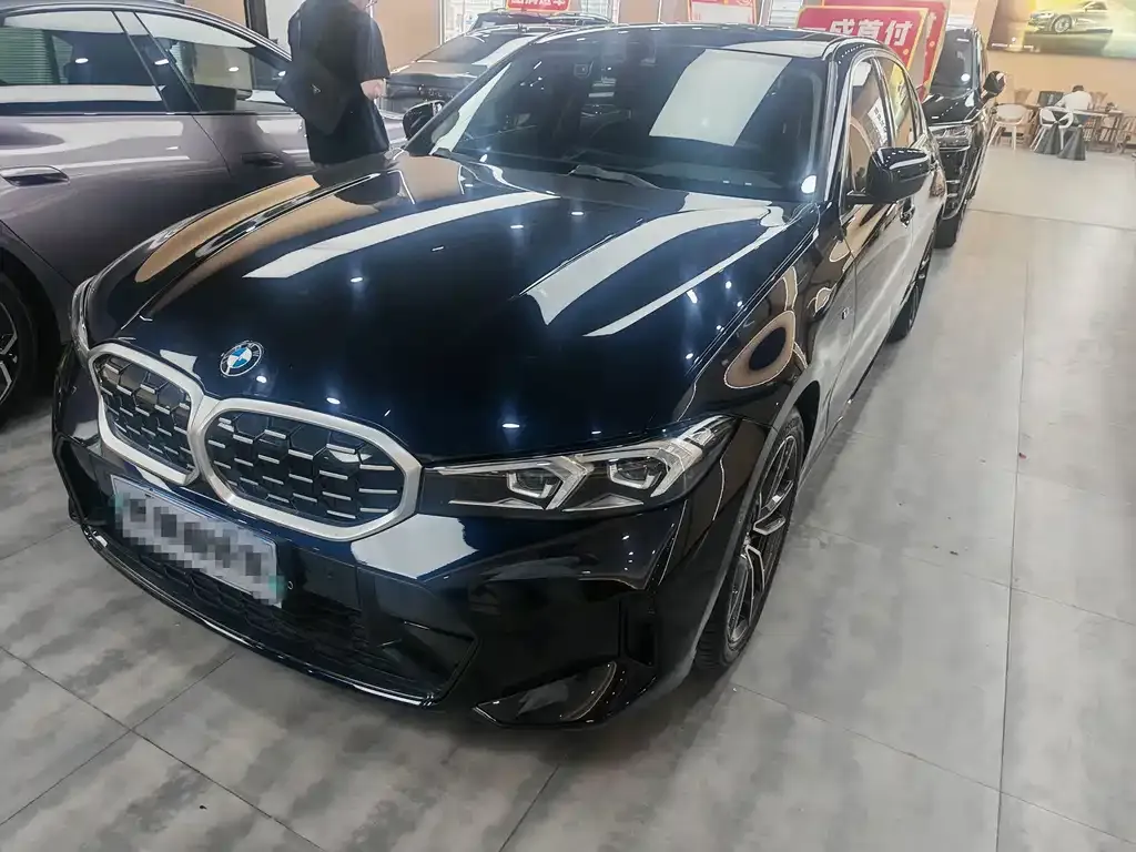 BMW 3 Series — фото 1
