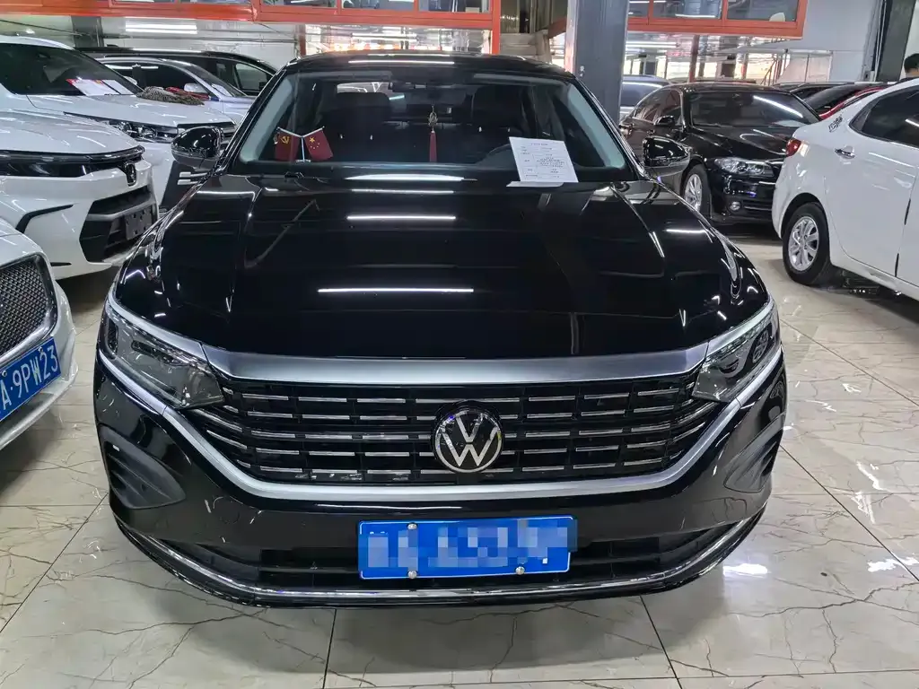 Volkswagen Passat — фото 7