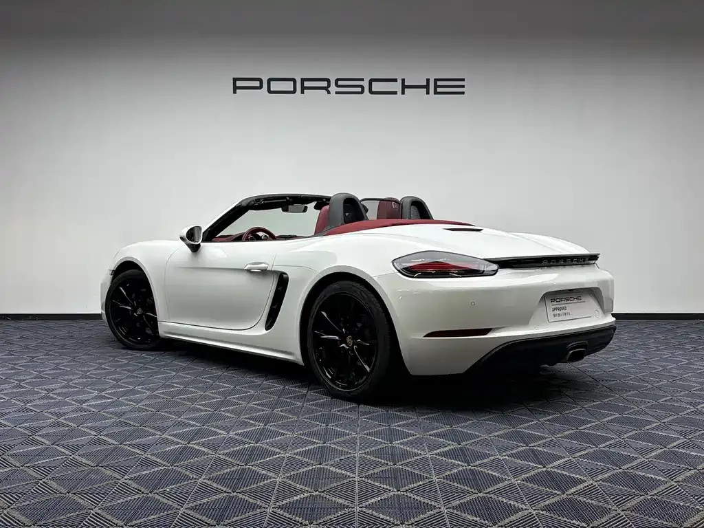 Porsche 718 — фото 10