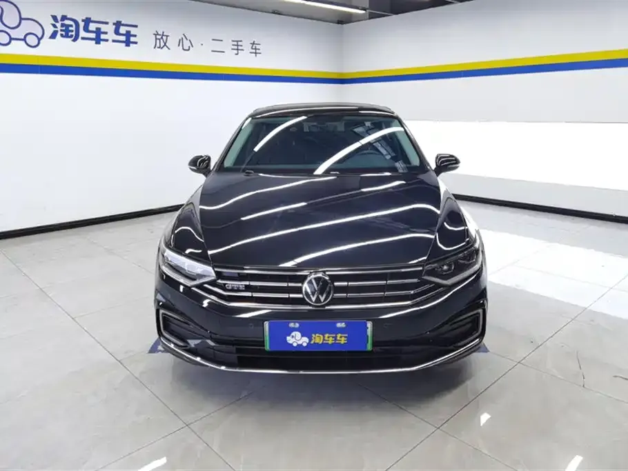 Volkswagen Magotan GTE PHEV 2023 из CN, фото 6