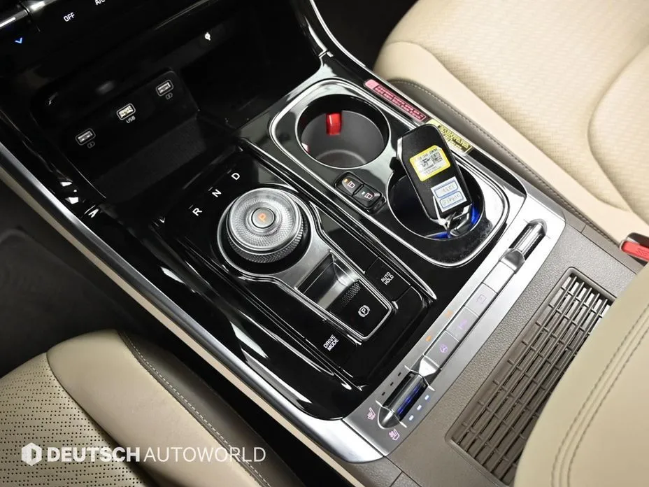 Kia Carnival — фото 10