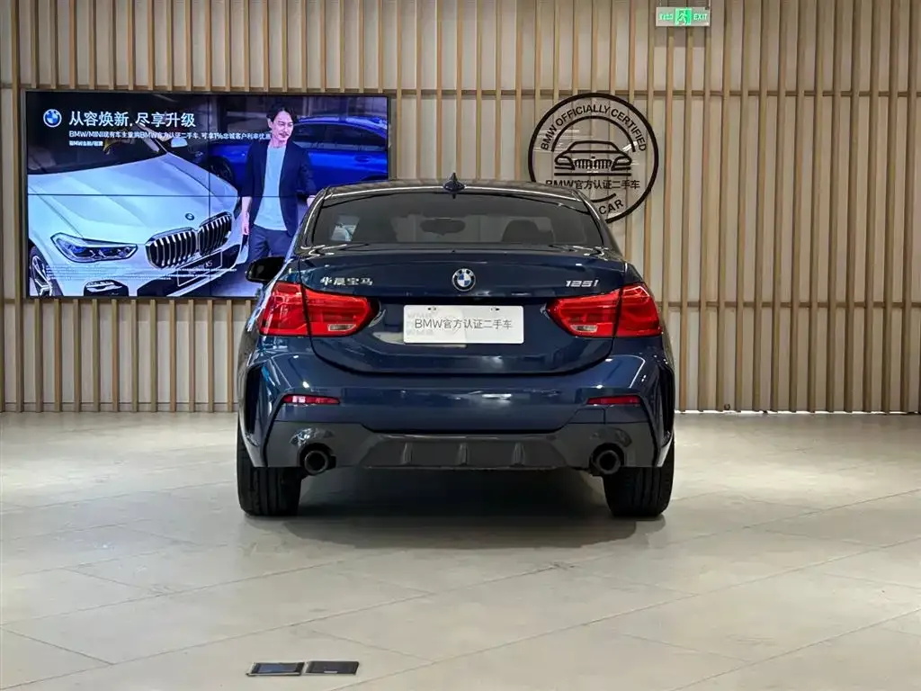 BMW 1 Series 2021 из CN, фото 5