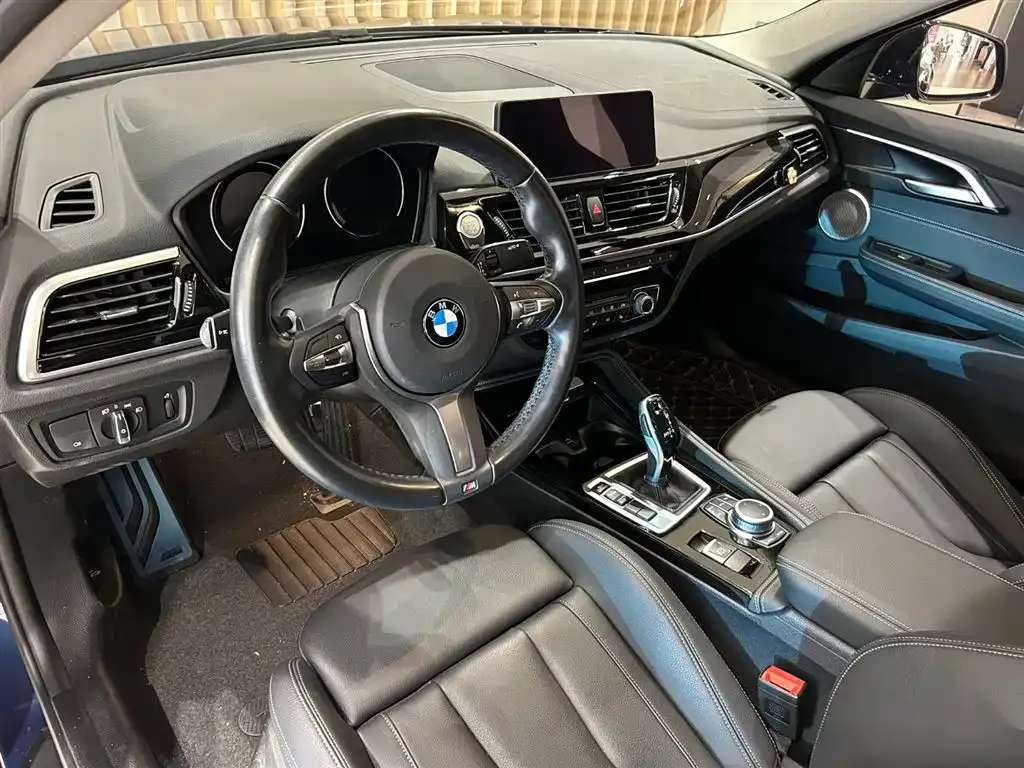 BMW 1 Series 2021 из CN, фото 6
