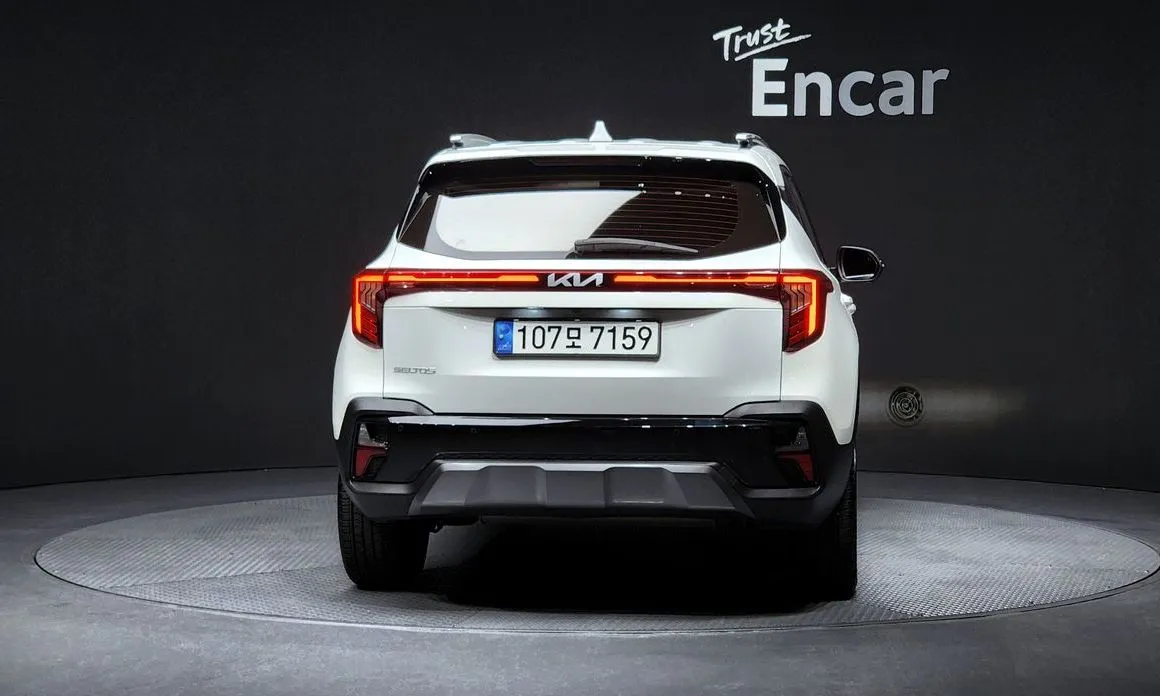 Kia Seltos 2023 из KR, фото 4