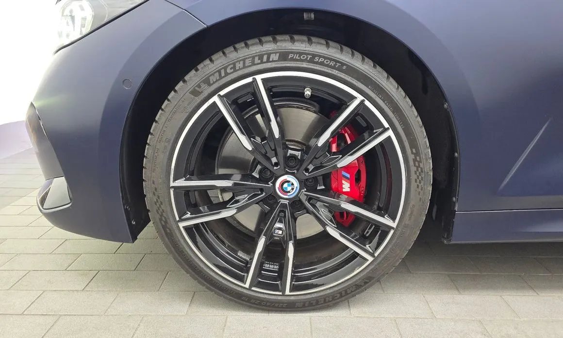 BMW 3-Series 2023 из KR, фото 7