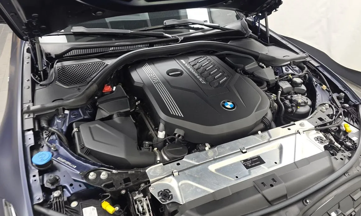 BMW 3-Series 2023 из KR, фото 10