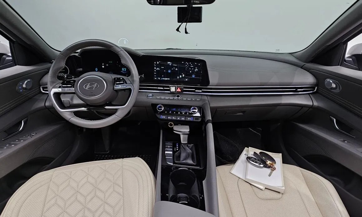Hyundai AVANTE — фото 4