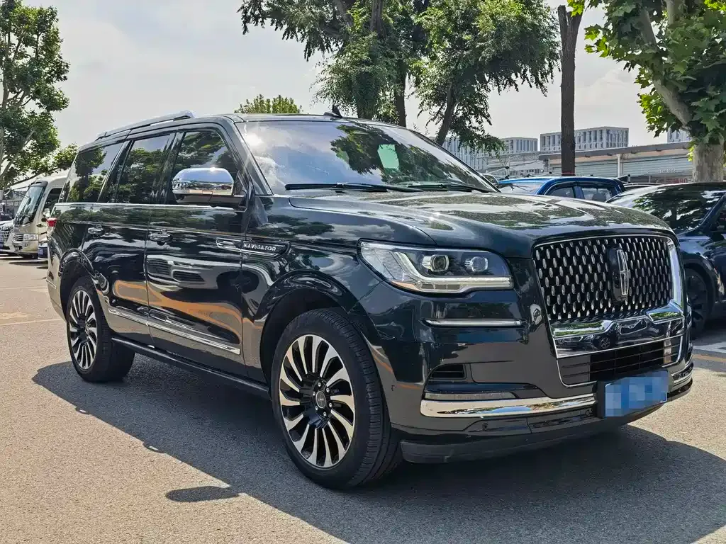 Lincoln Navigator — фото 7
