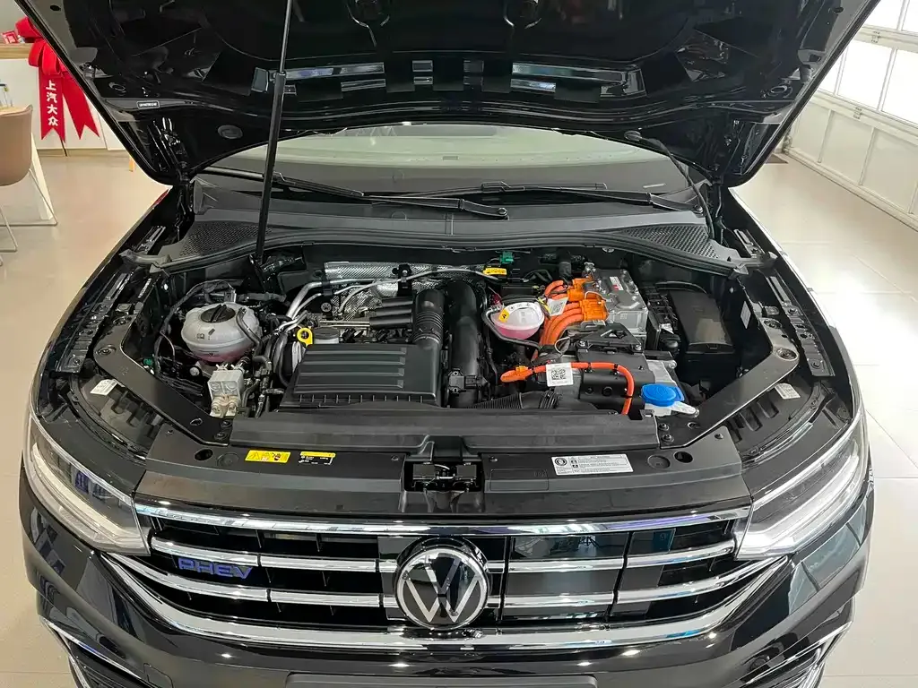 Volkswagen 途观L插电混动 — фото 10