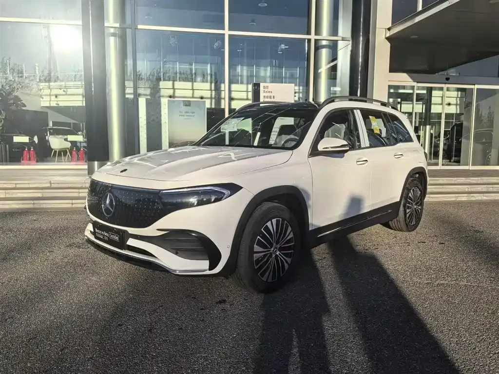 Mercedes-Benz EQB