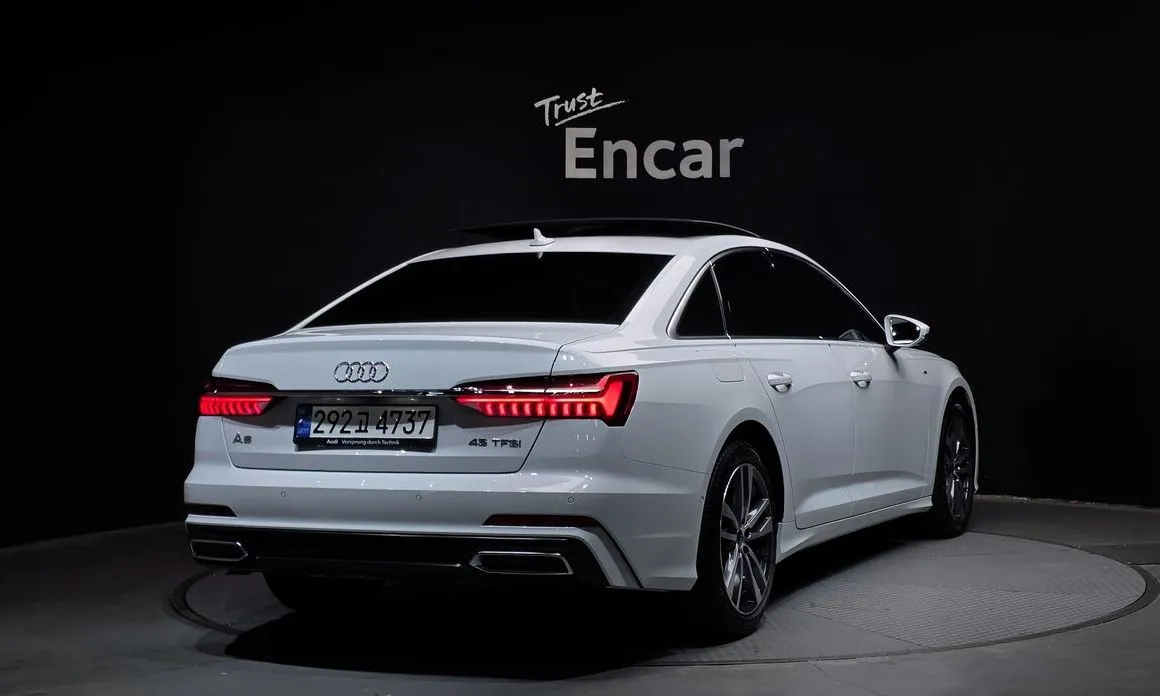 Audi A6 — фото 2