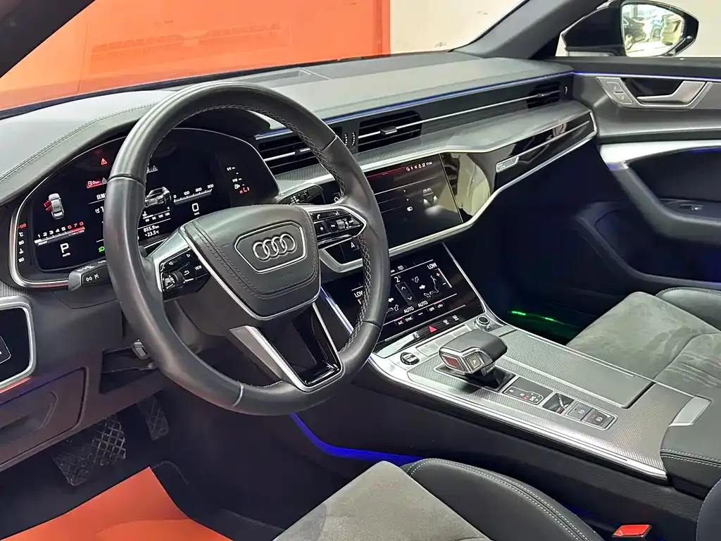 Audi A6L 2024 из CN, фото 6