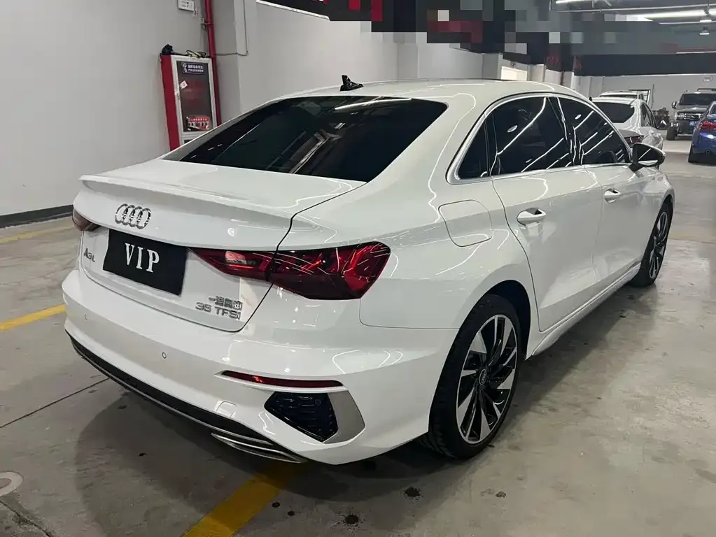 Audi A3 2023 из CN, фото 5