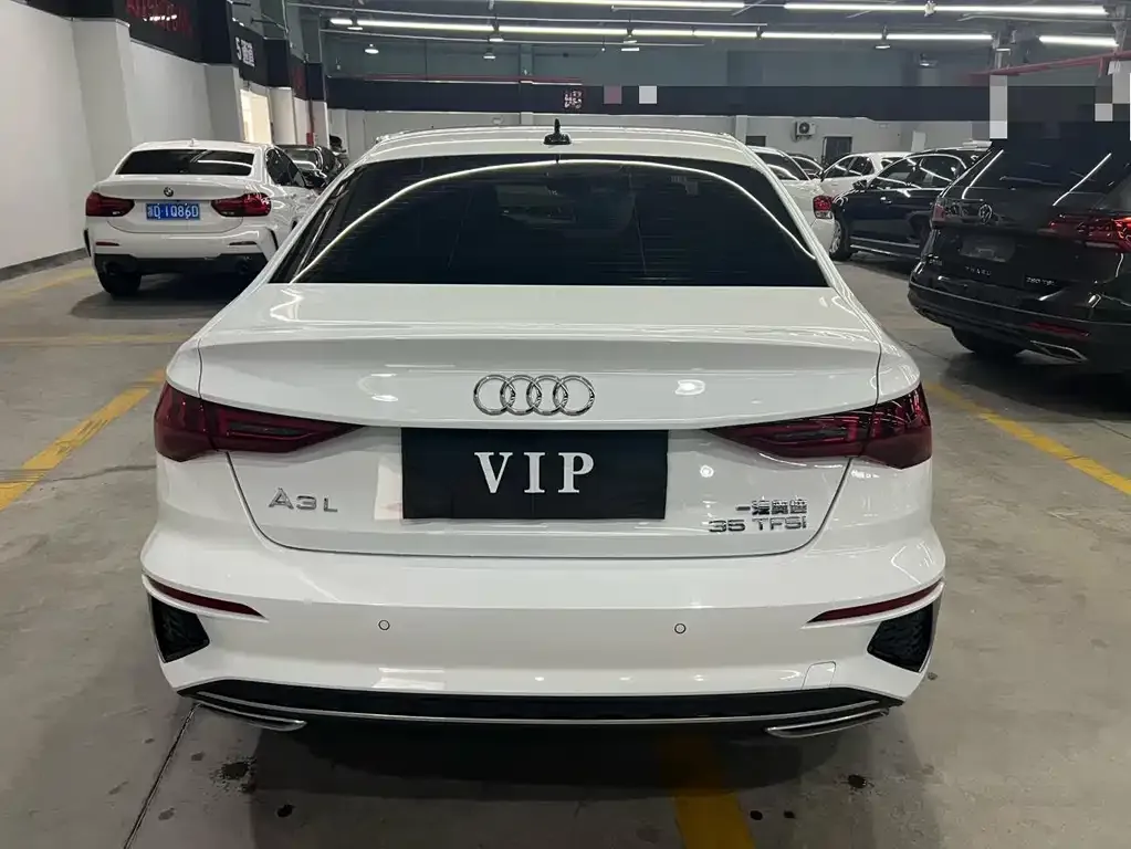 Audi A3 2023 из CN, фото 7