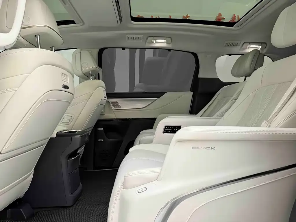 Buick GL8 Hybrid — фото 6