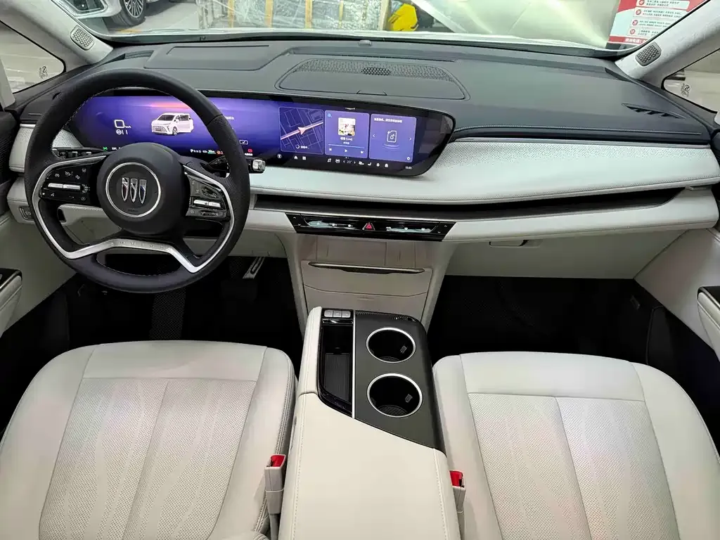 Buick GL8 Hybrid — фото 9