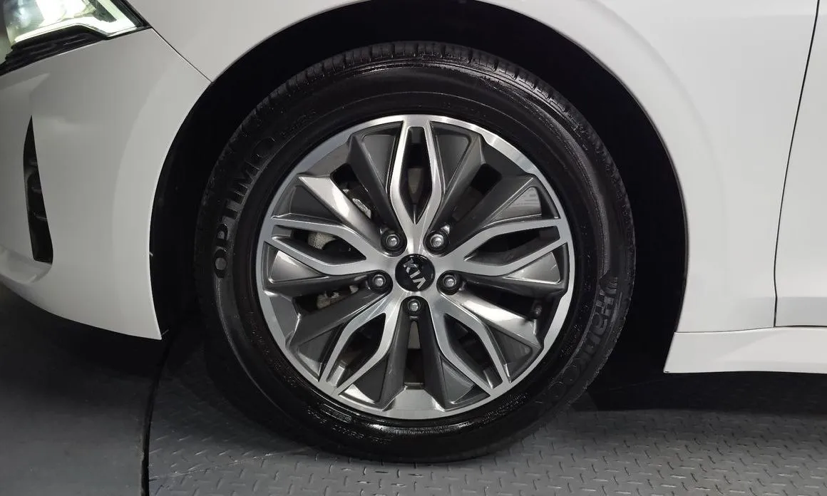 Kia K5 2021 из KR, фото 3
