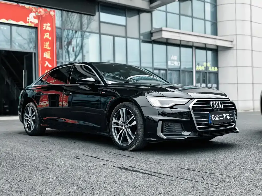 Audi A6L — фото 9