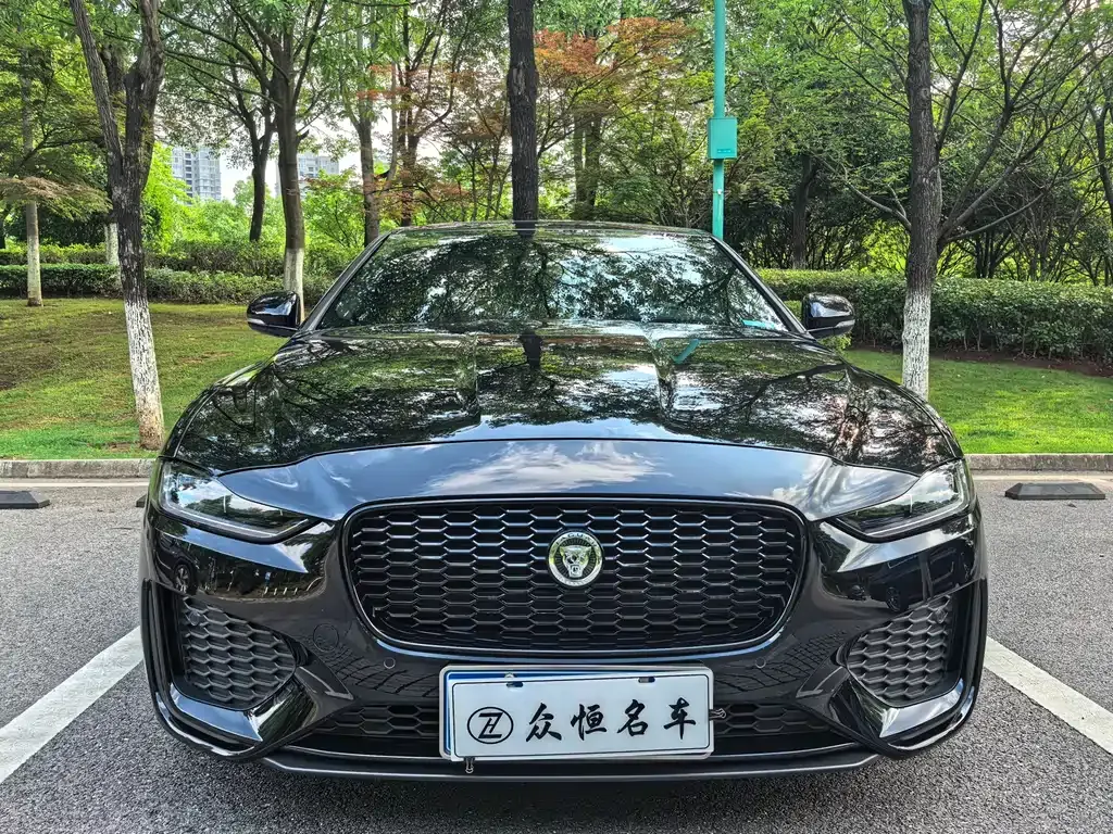 Jaguar XEL — фото 10