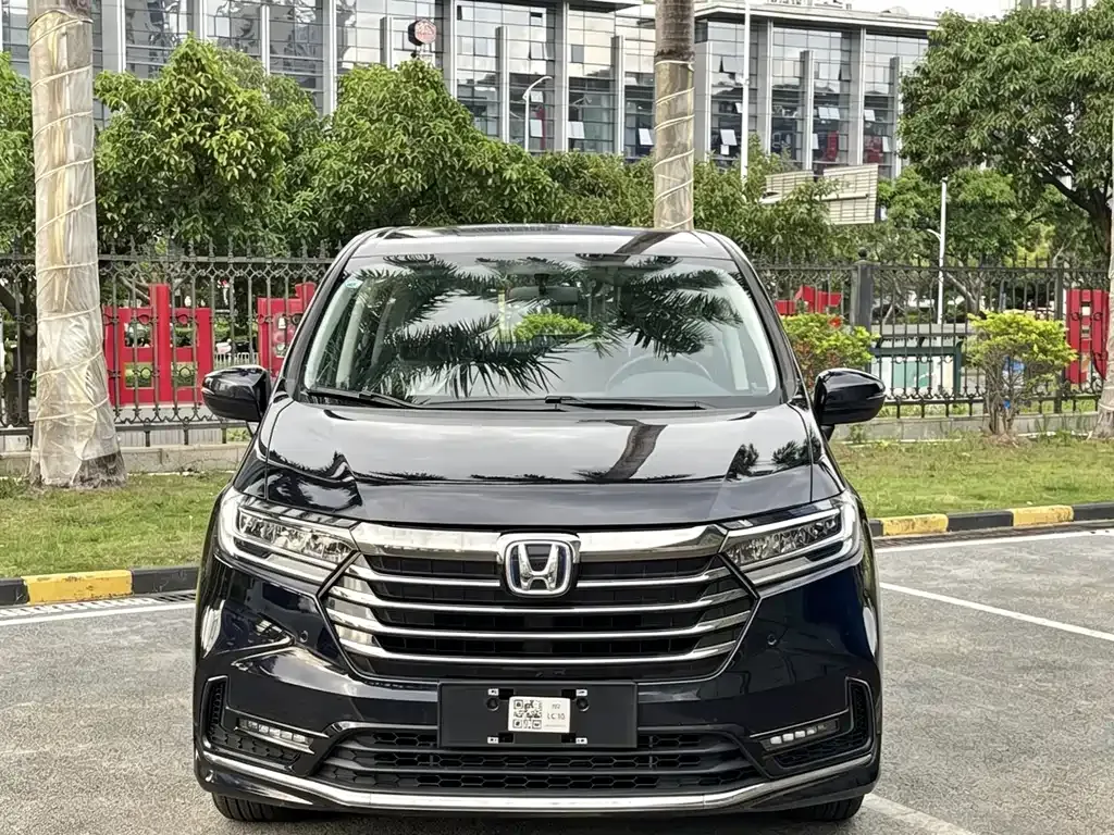 Honda Odyssey — фото 6