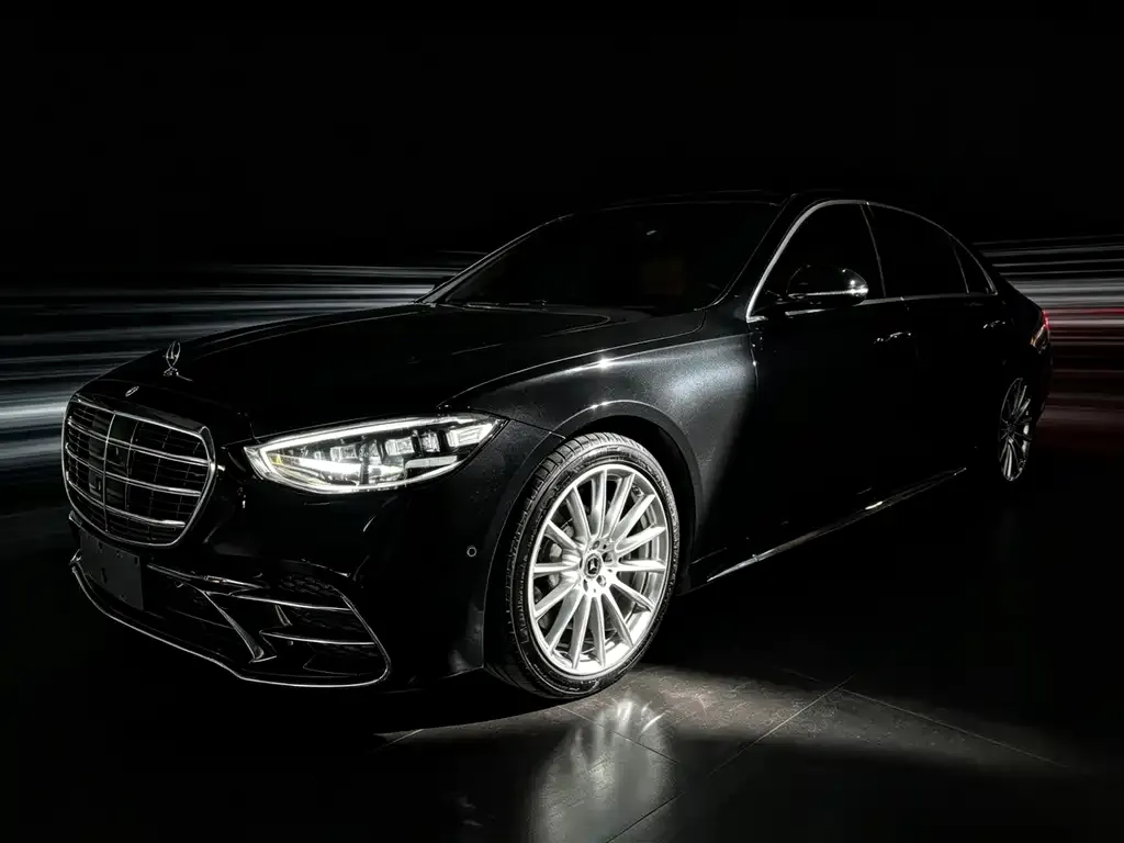 Mercedes-Benz S-Class — фото 1