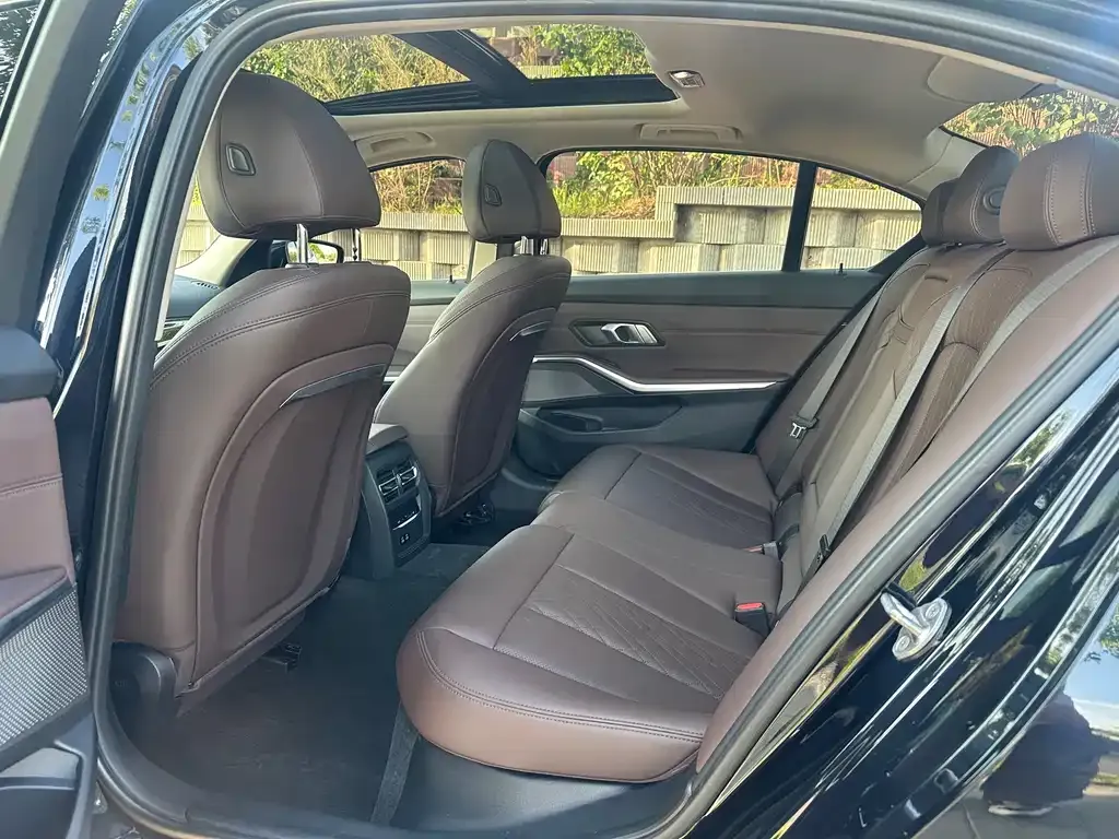 BMW 3 Series — фото 10