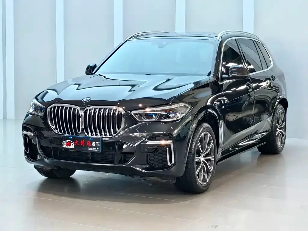 BMW X5 — фото 1