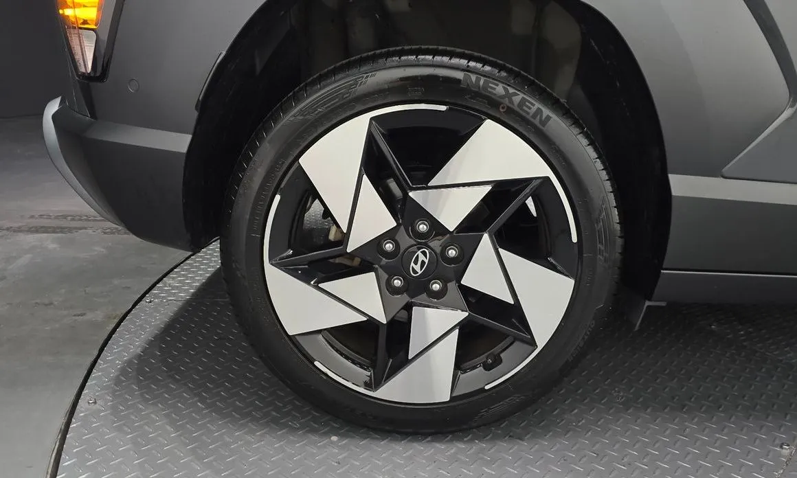 Hyundai Kona 2023 из KR, фото 9