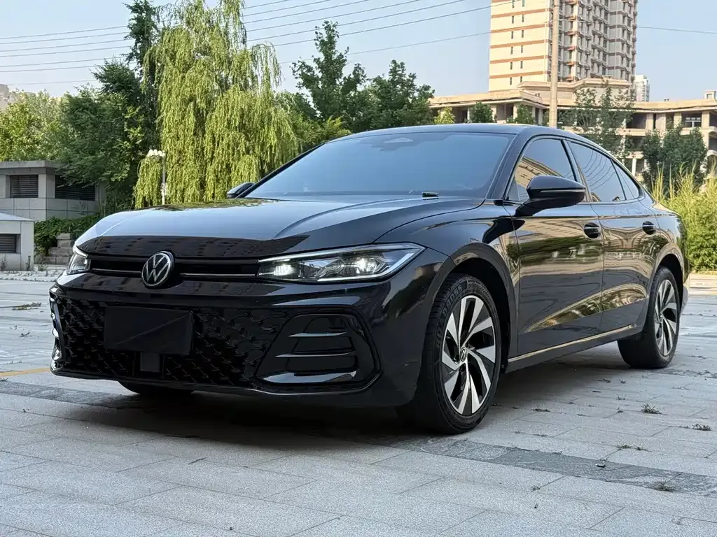 Volkswagen Passat — фото 10