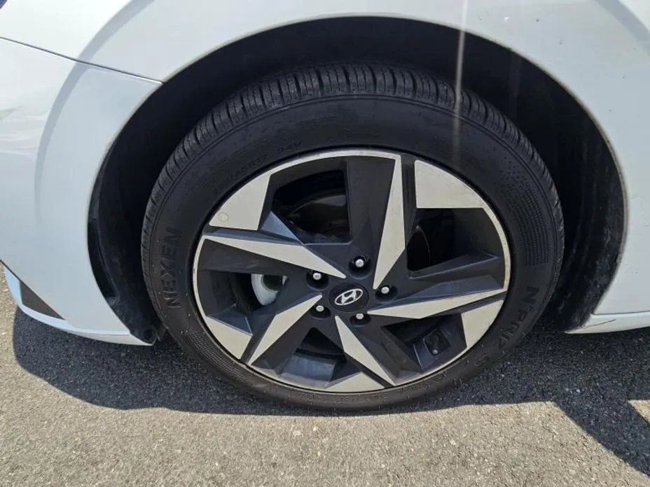 Hyundai AVANTE 2023 из KR, фото 10