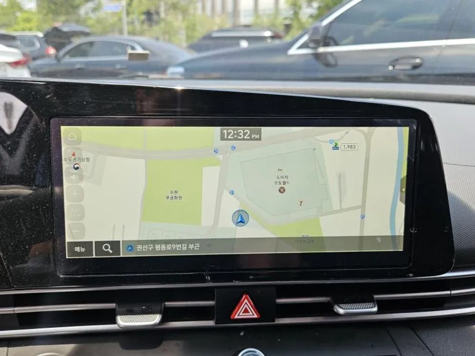 Hyundai AVANTE 2023 из KR, фото 2