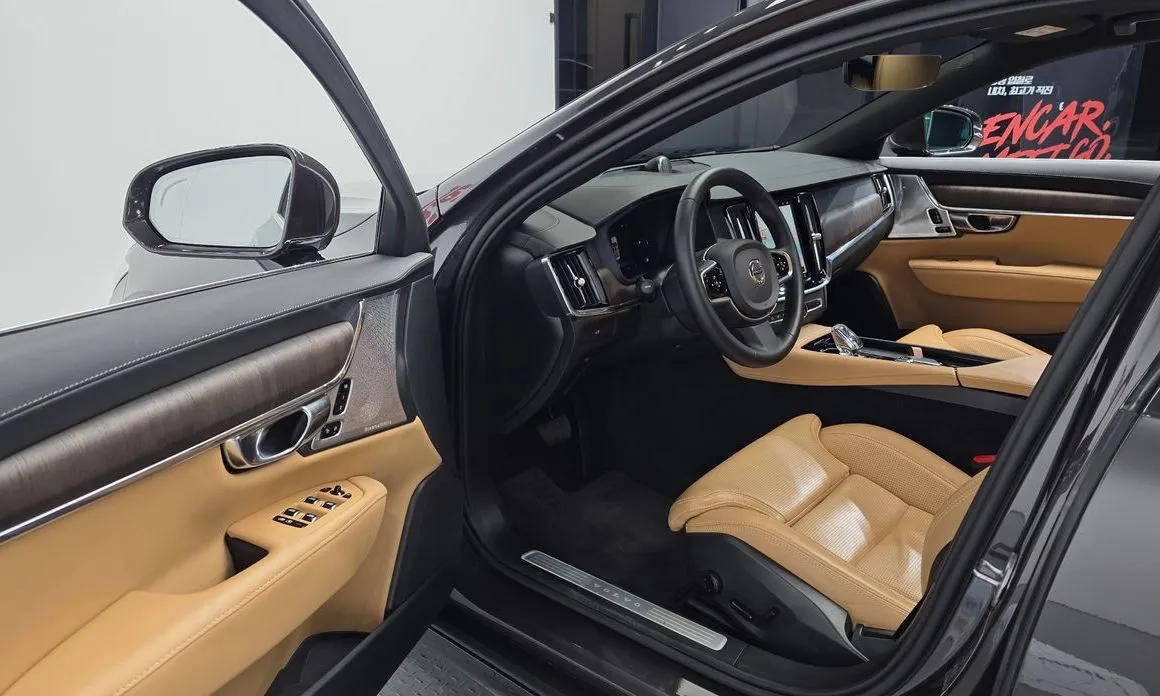 Volvo S90 2023 из KR, фото 7