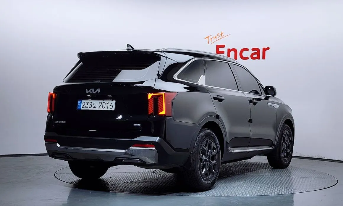 Kia Sorento — фото 3