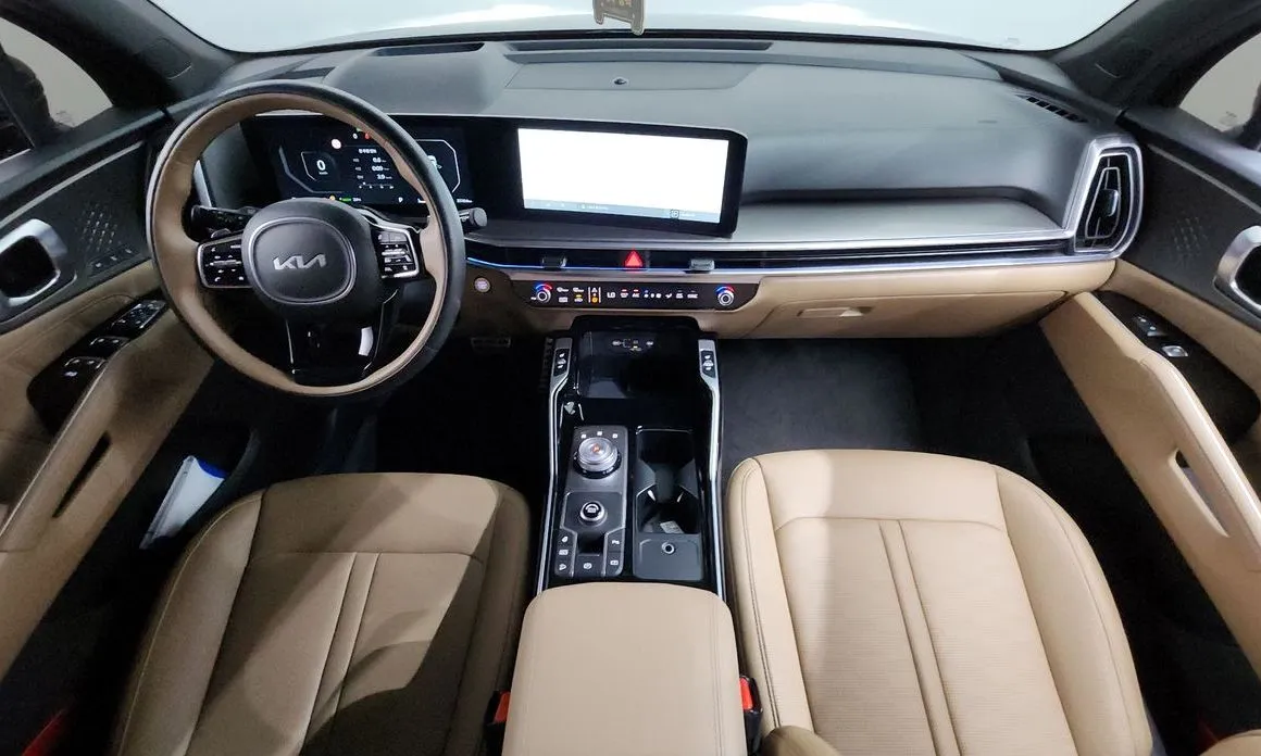 Kia Sorento — фото 10