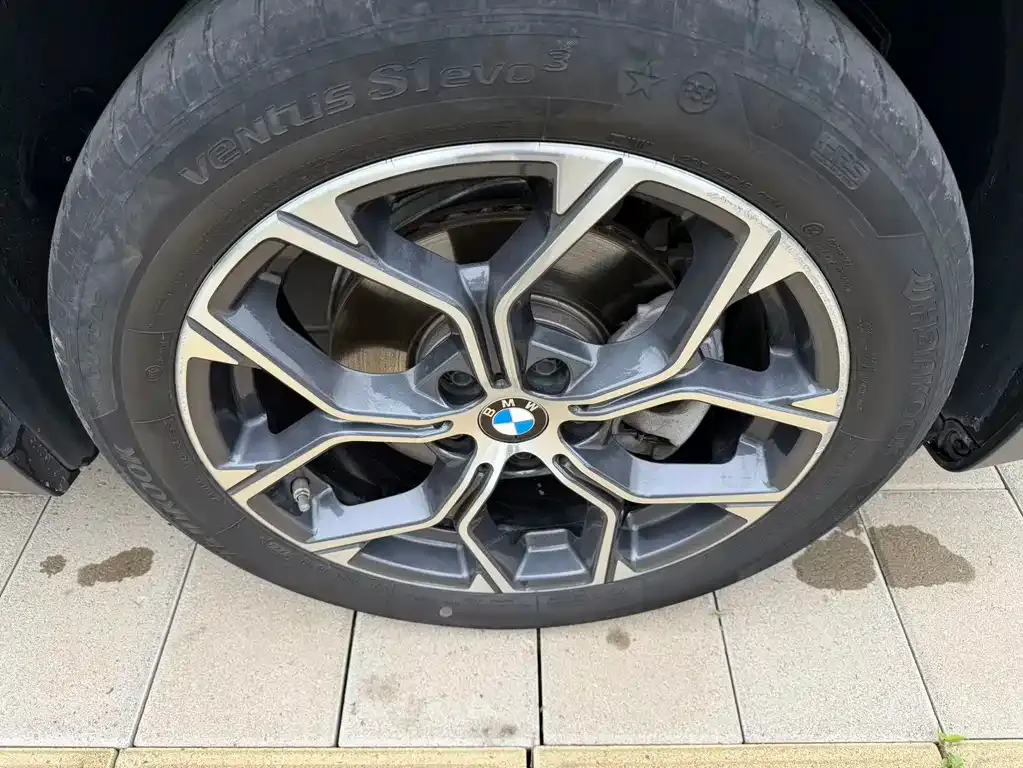 BMW X1 — фото 2
