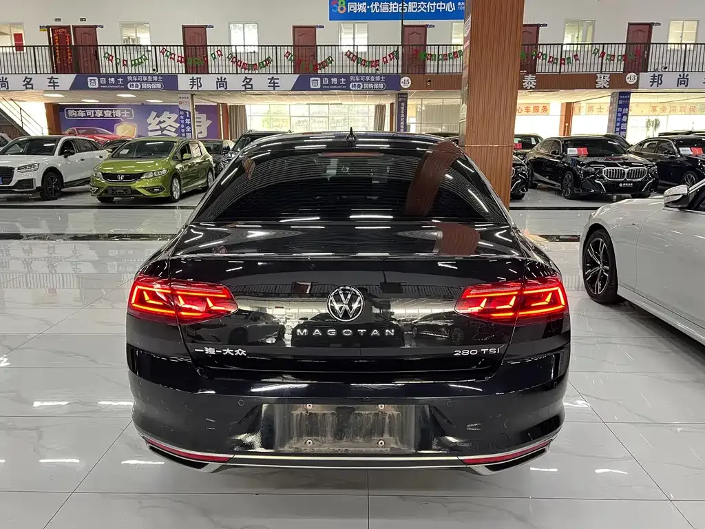 Volkswagen Magotan 2022 из CN, фото 3