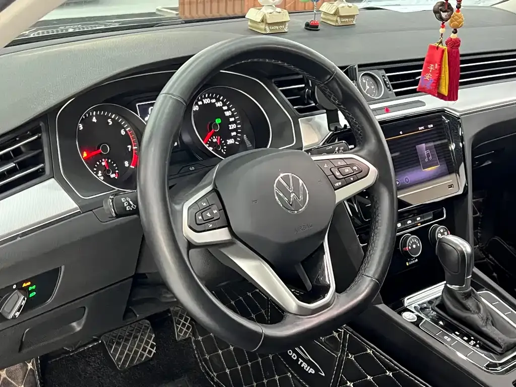 Volkswagen Magotan 2022 из CN, фото 9