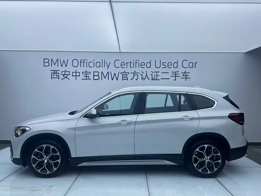BMW X1 2021 из CN, фото 2