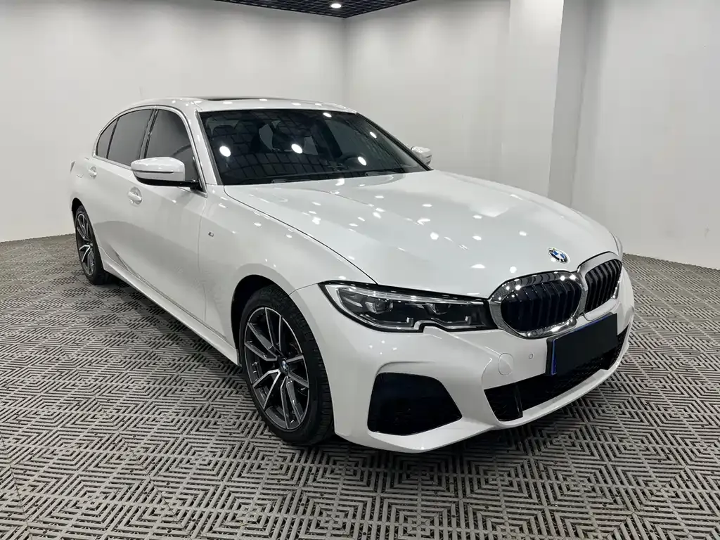 BMW 3 Series — фото 1