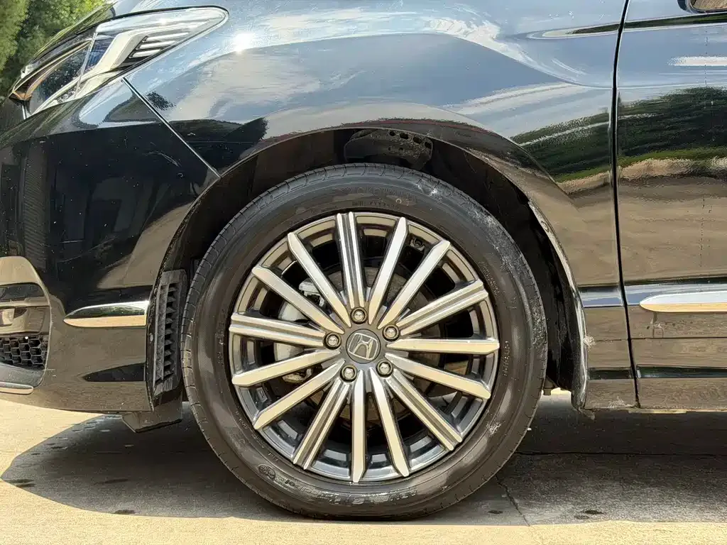 Honda Elysion 2023 из CN, фото 9