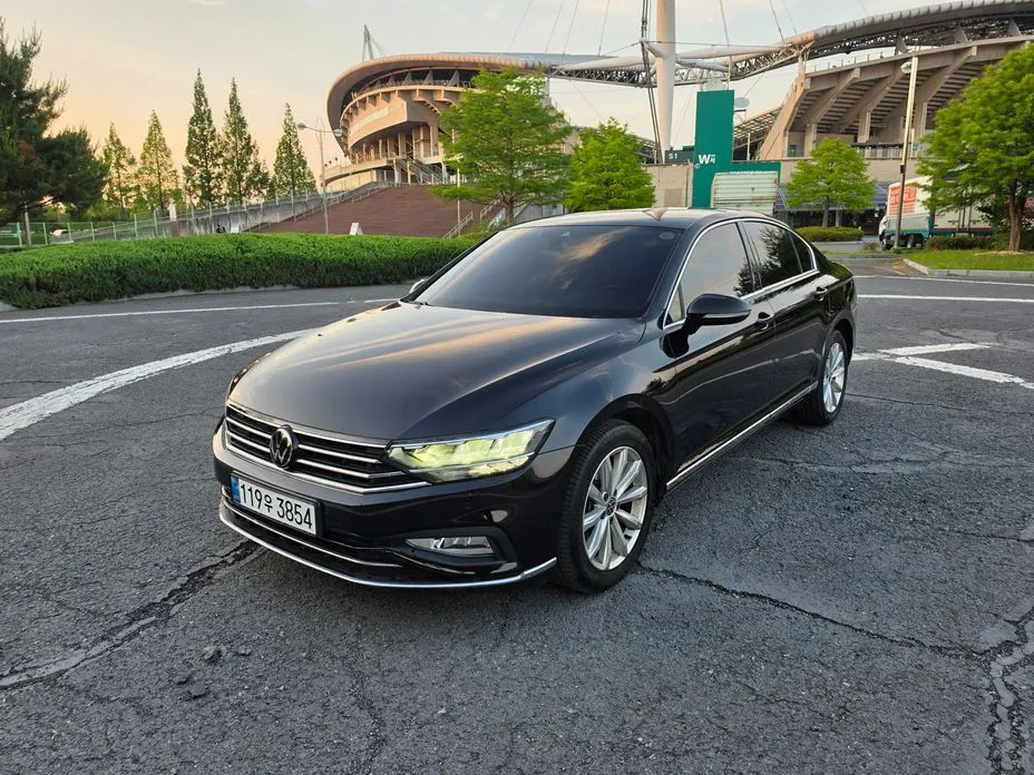 Volkswagen Passat 2021 из KR, фото 1