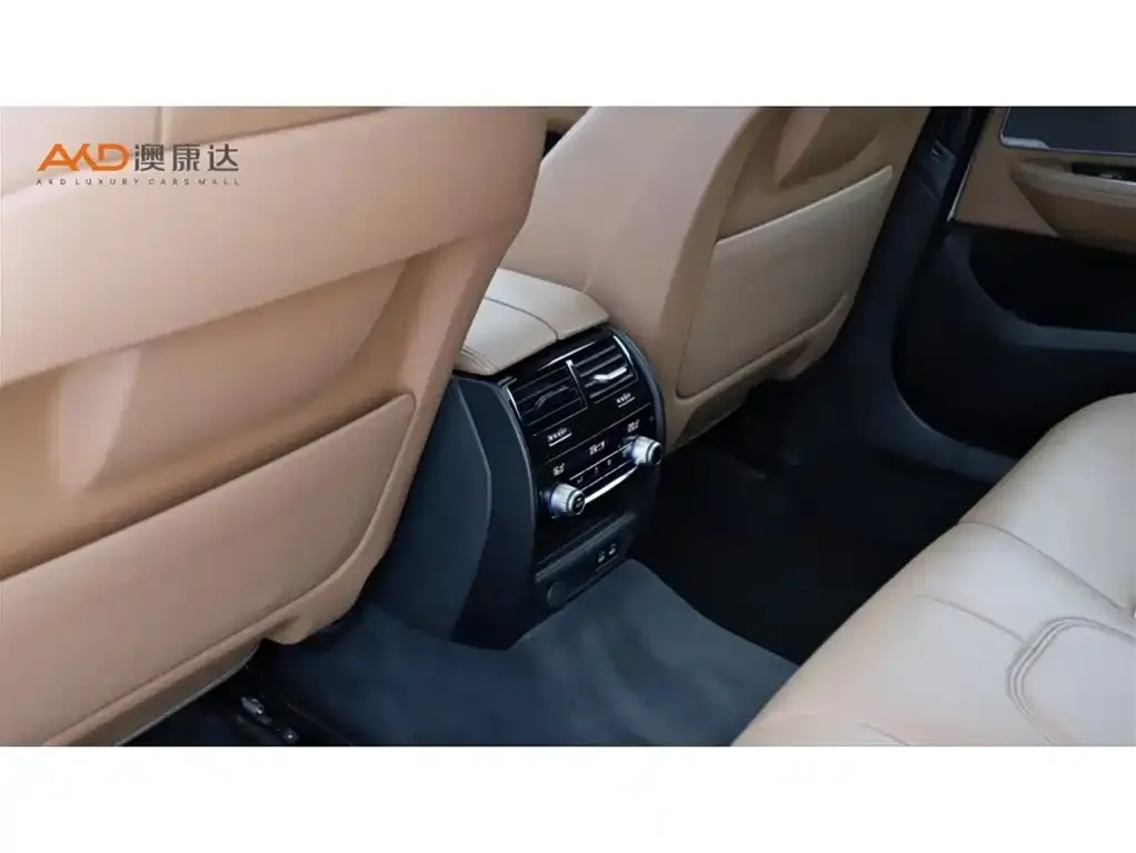 BMW 6 Series GT 2022 из CN, фото 9