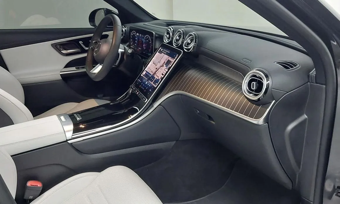 Mercedes-Benz GLC-Class 2023 из KR, фото 8