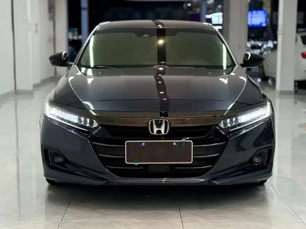 Honda Accord — фото 2