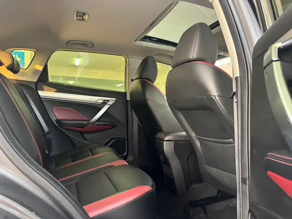 Geely Binyue 2022 из CN, фото 3
